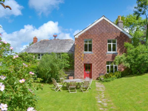 Отель Carneadon Farmhouse  Лонсестон